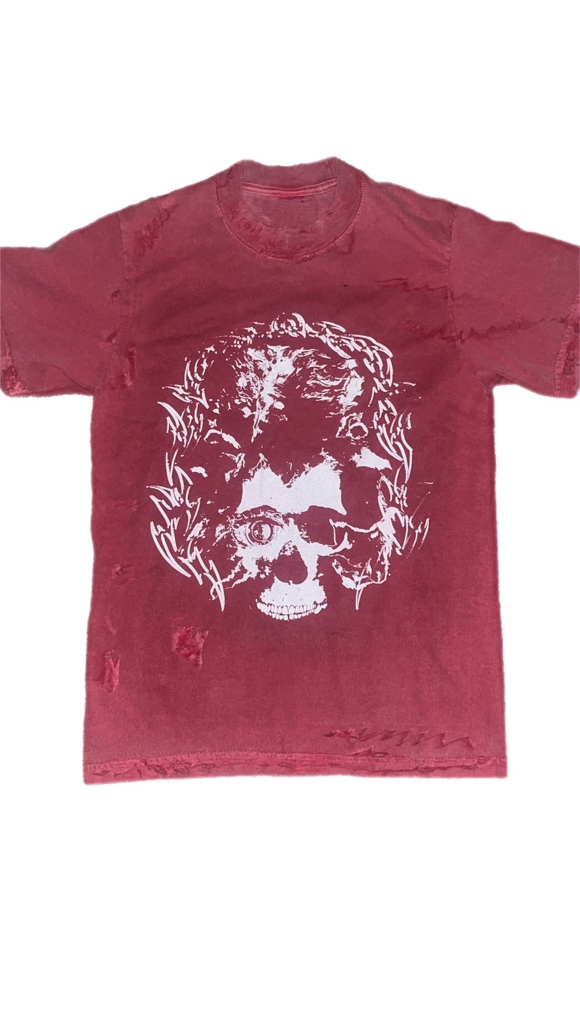 “fadED sKuLL” faded red distressed Tshirt with skull design